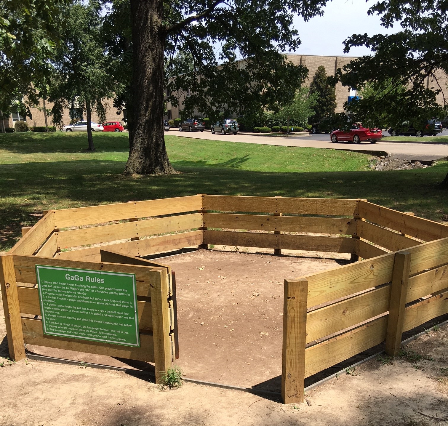 Gaga pit